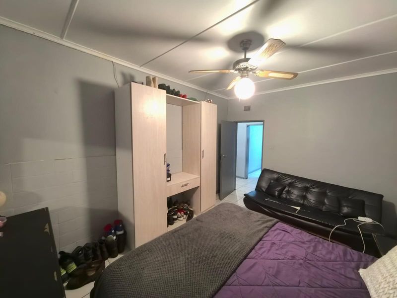 The Ultimate Investor’s Dream: Big Space, Huge Potential in Beaconsfield, Kimberley - Photo 10