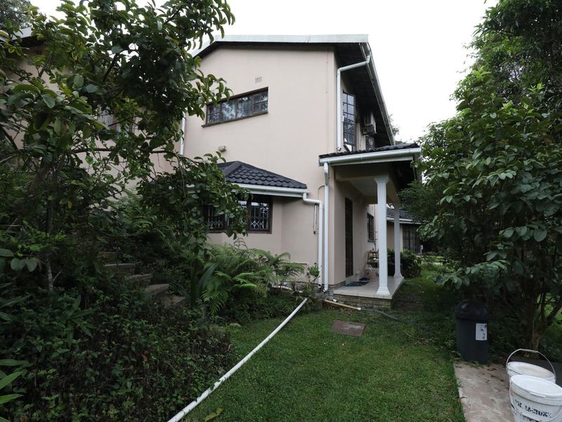 4 Bedroom Double Story House For Sale in Chiltern Hills, Durban, KwaZulu Natal - Photo 3