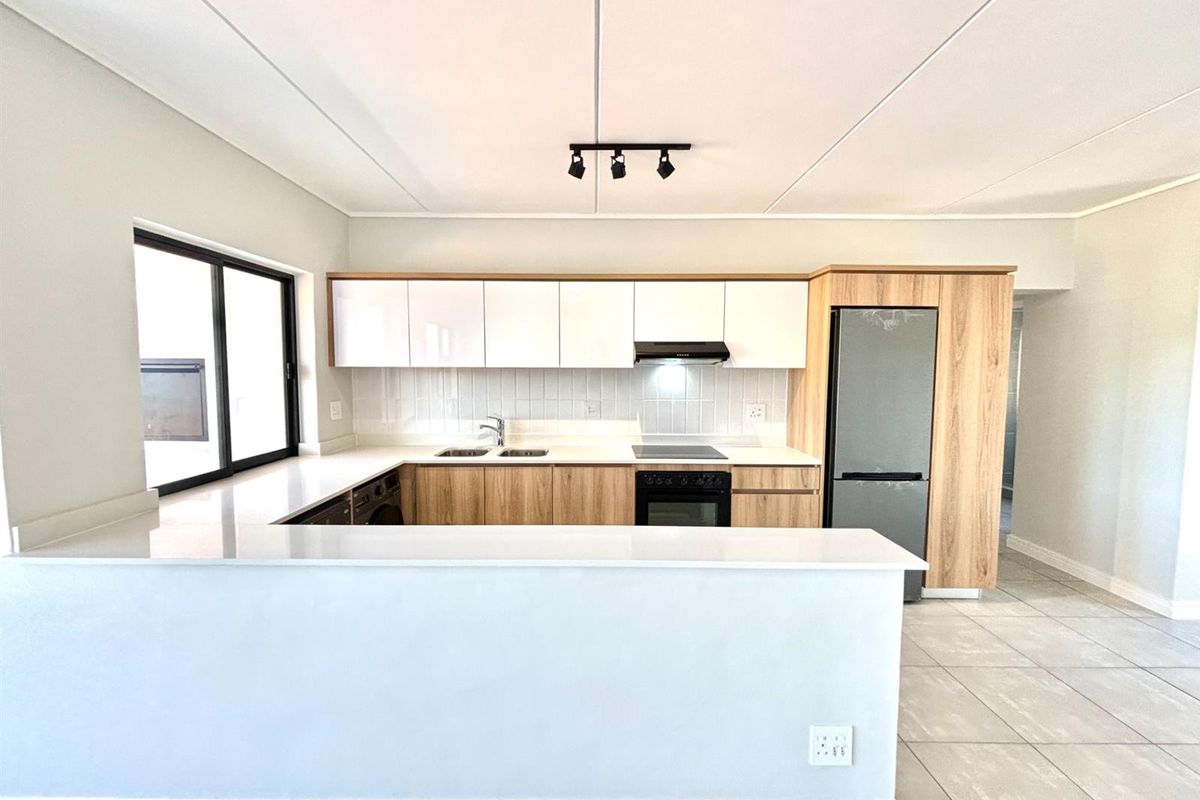 Could moving in be this simple for once - Photo 4