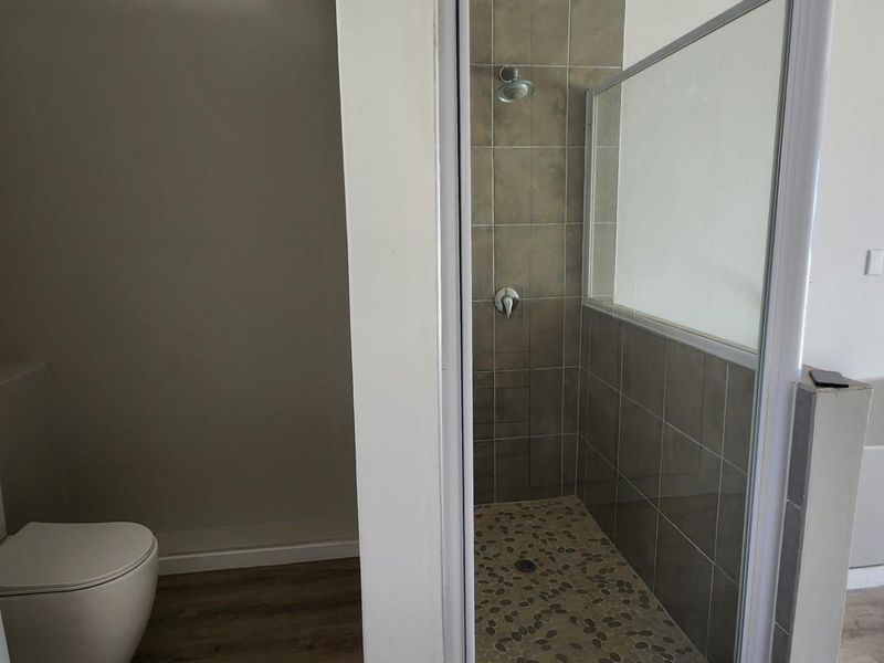 Townhouse To Rent in Umhlanga, KwaZulu Natal - Photo 8