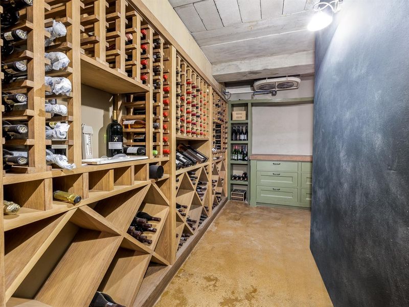 Exclusive Villa Living in Diemersfontein Wine Estate - Photo 4