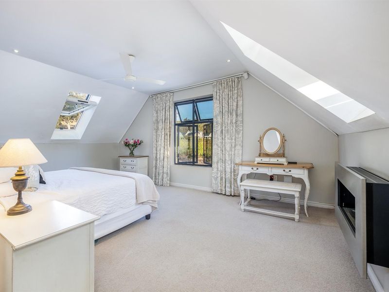 Exclusive Villa Living in Diemersfontein Wine Estate - Photo 5