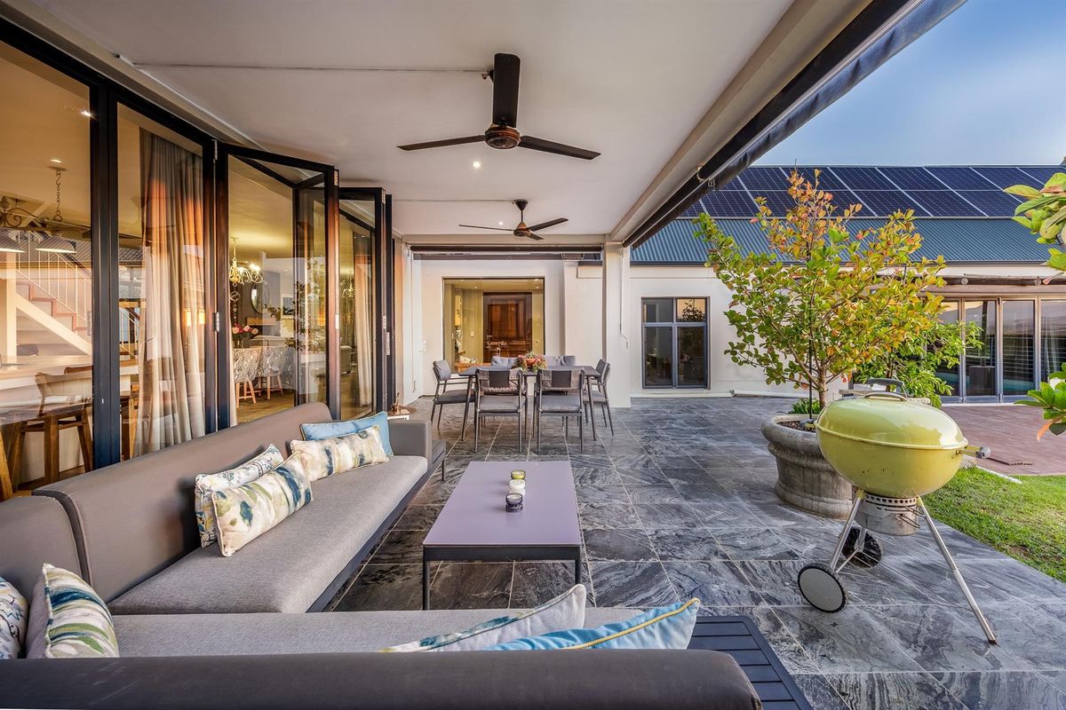 Exclusive Villa Living in Diemersfontein Wine Estate - Photo 3