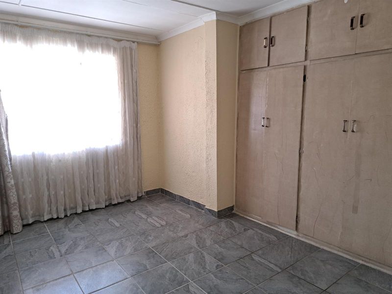 Northdale Investment - Photo 5