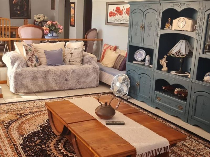 Spacious Dual Living in the Heart of Garden Route - Photo 10