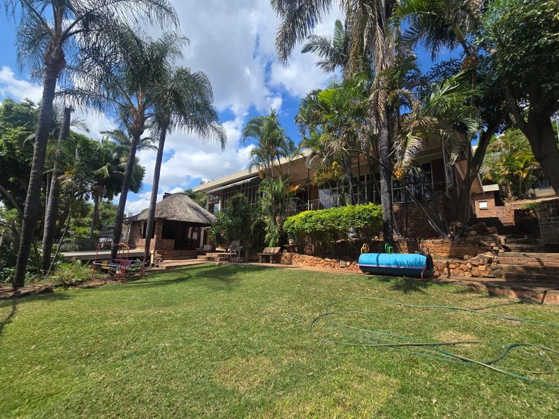 House For Sale in Sinoville, Pretoria - Photo 3