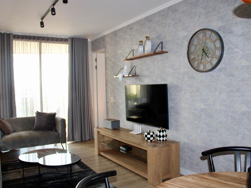 Luxury Fully Furnished 2-Bedroom Apartment To Rent - Ellipse, Waterfall - Photo 5