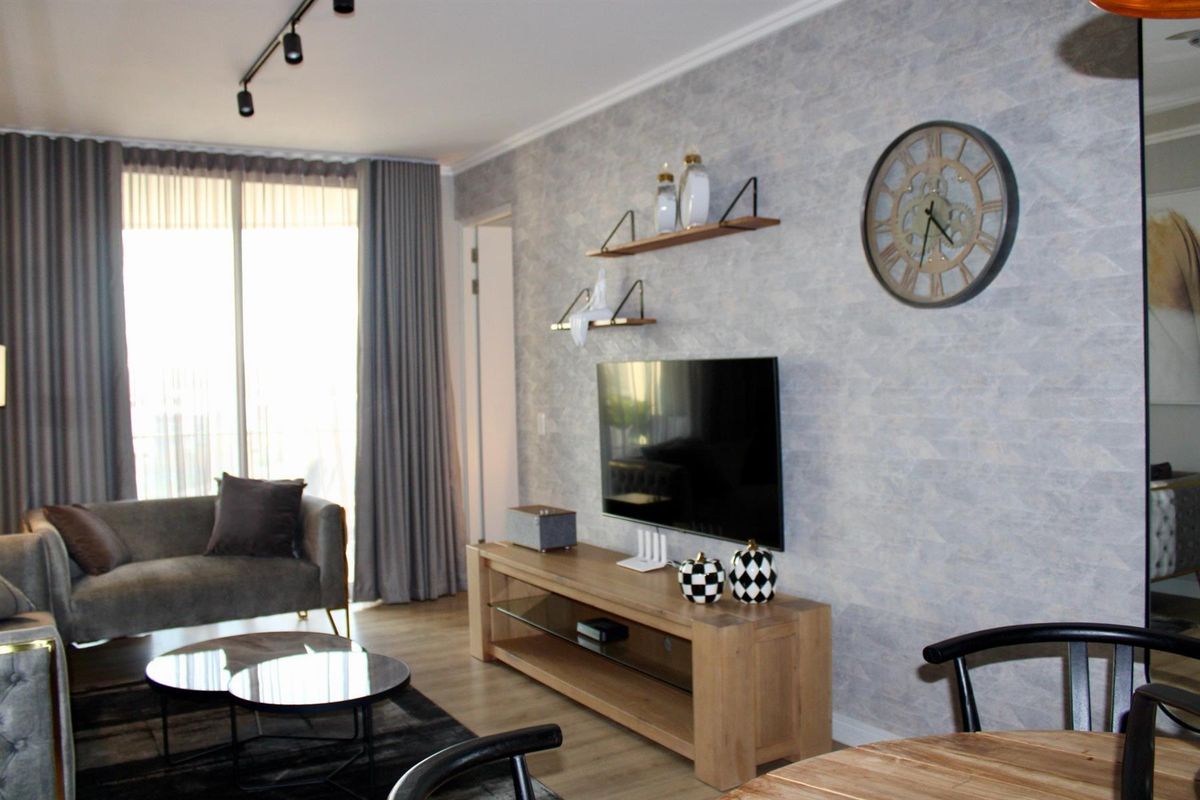 Luxury Fully Furnished 2-Bedroom Apartment To Rent - Ellipse, Waterfall - Photo 5