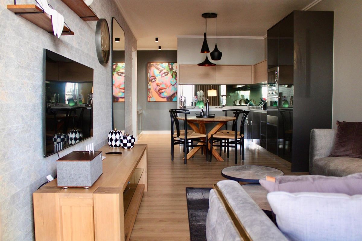 Luxury Fully Furnished 2-Bedroom Apartment To Rent - Ellipse, Waterfall - Photo 3