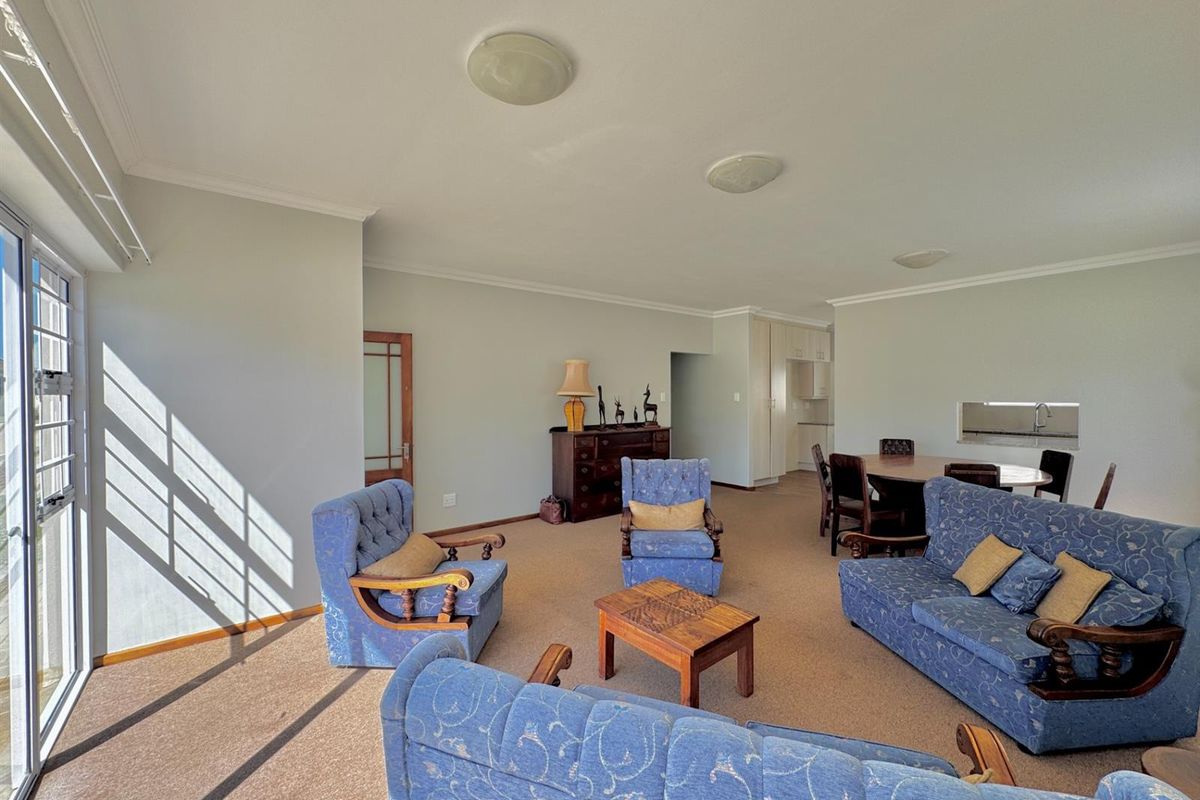 Retirement Lifestyle living in popular Mossel Bay Fynbos Lifestyle village - Photo 5