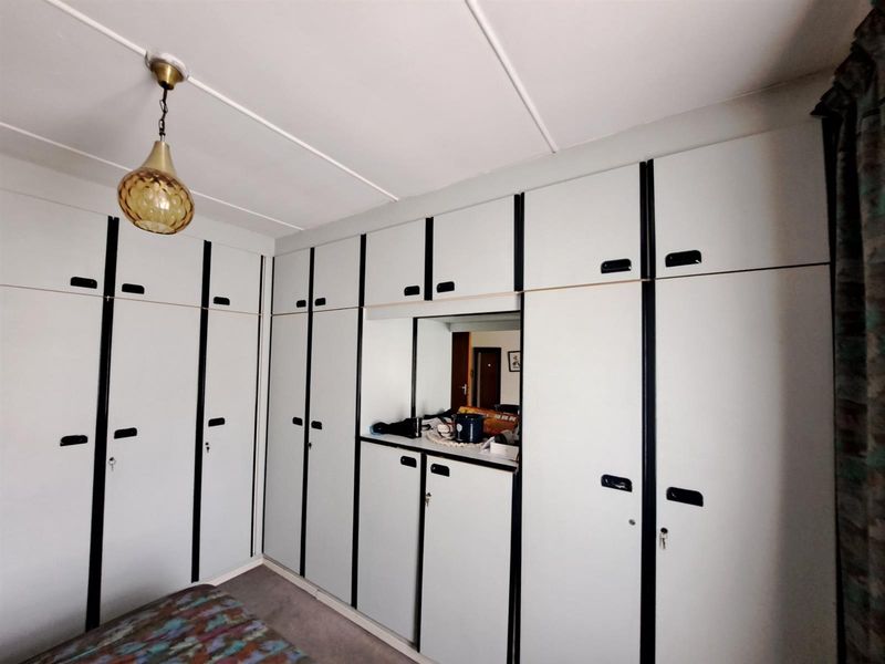 BARGAIN DELUXE - Photo 10