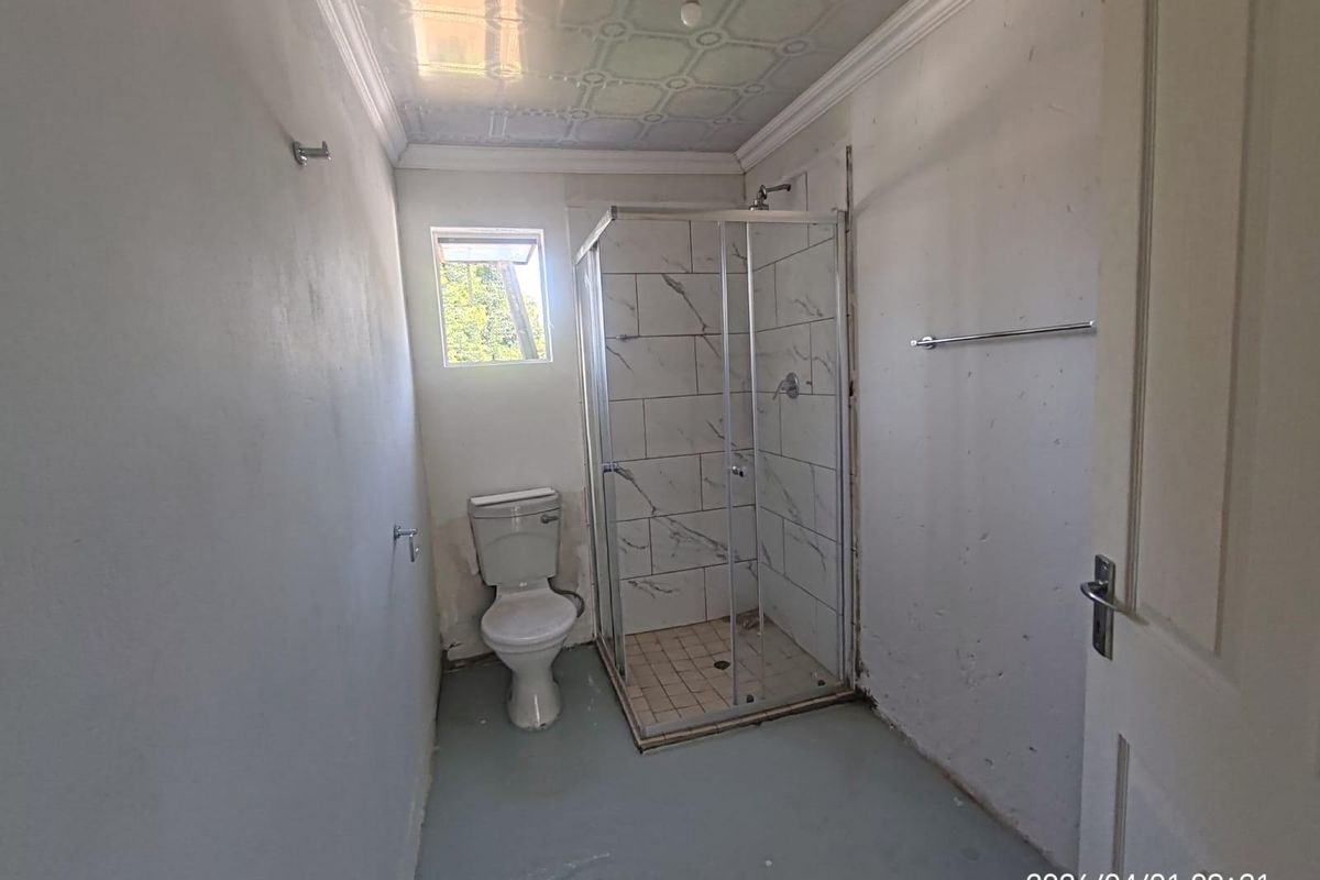 Cottage To Rent in Wychwood, Germiston - Photo 5