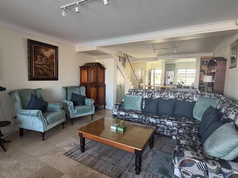 Duplex For Sale in Knysna Quays Knysna Central Knysna Western Cape - Photo 7