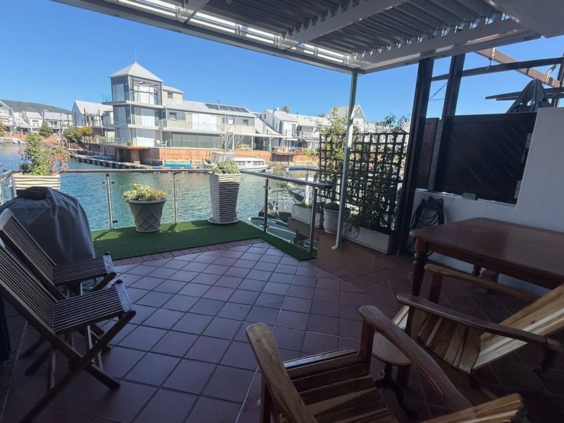Duplex For Sale in Knysna Quays Knysna Central Knysna Western Cape - Photo 9