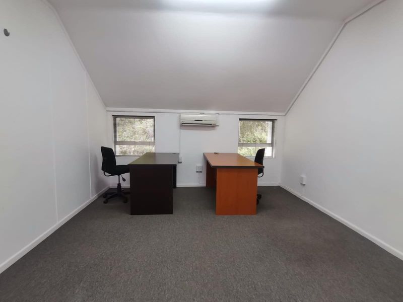 Professional Office Space To Let in Central Paarl - Photo 9