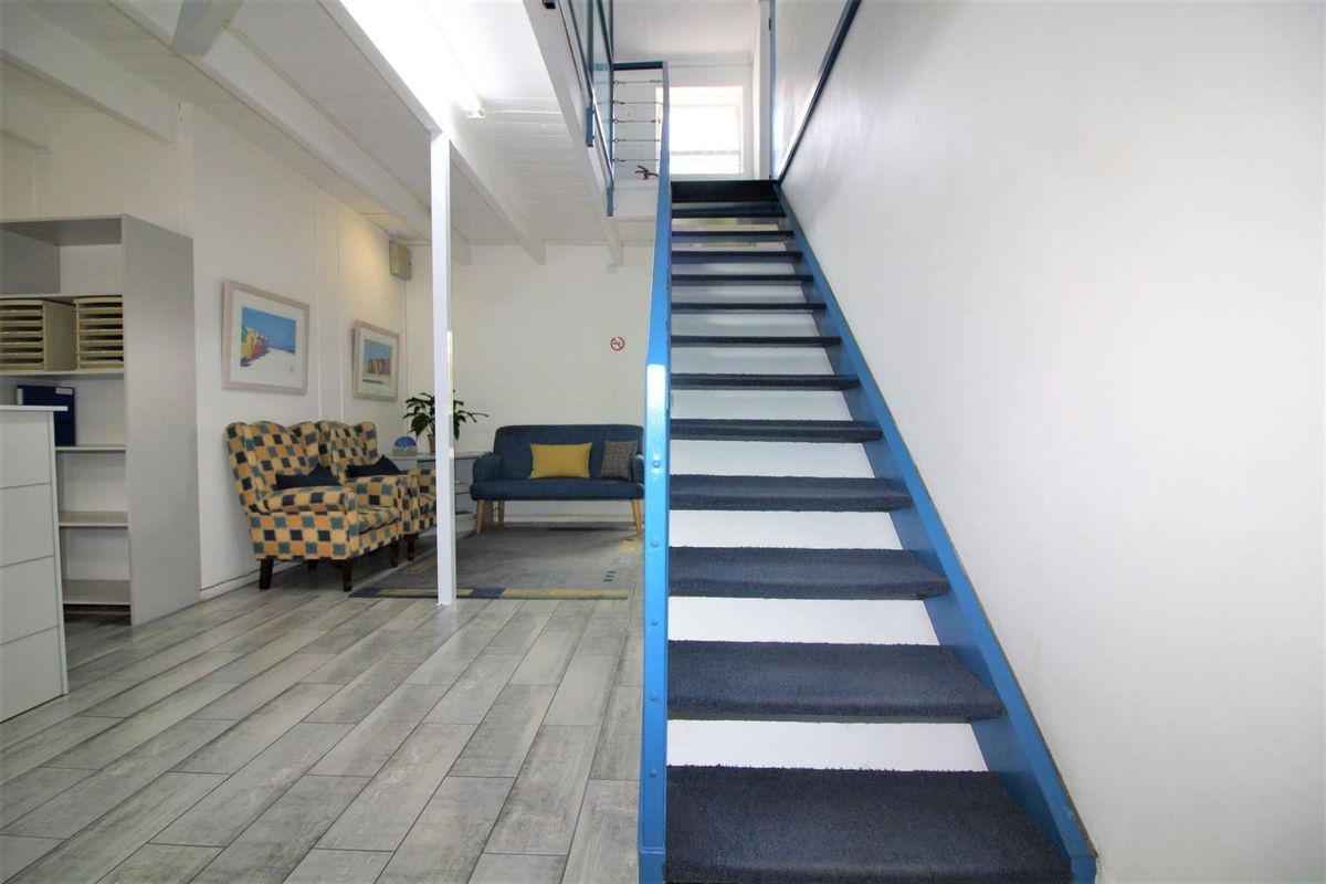 Professional Office Space To Let in Central Paarl - Photo 2