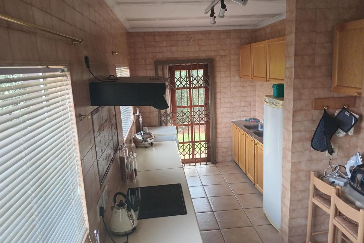 House For Sale in Sunward Park, Boksburg - Photo 2