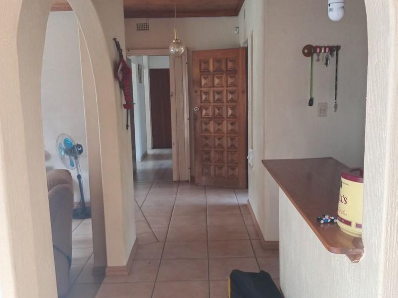 House For Sale in Sunward Park, Boksburg - Photo 10