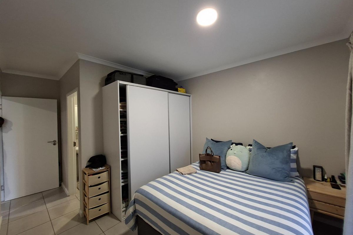 Modern and scenic apartment, Waterfall, KwaZulu Natal - Photo 4