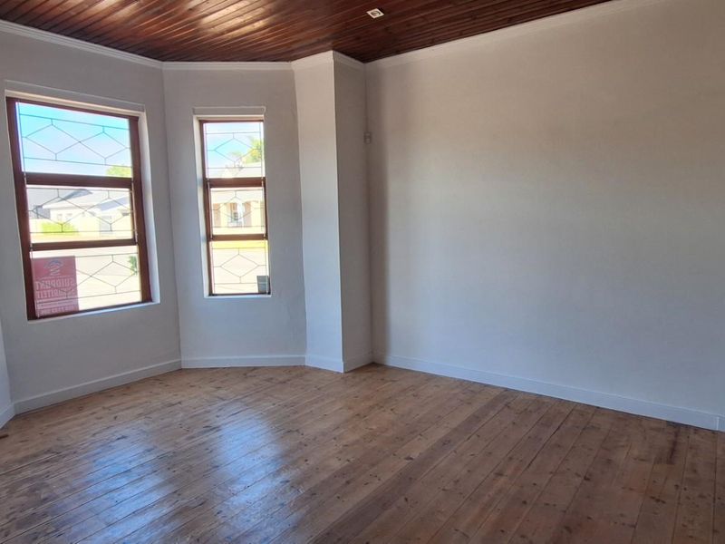 House for Sale in Riversdale - Photo 5