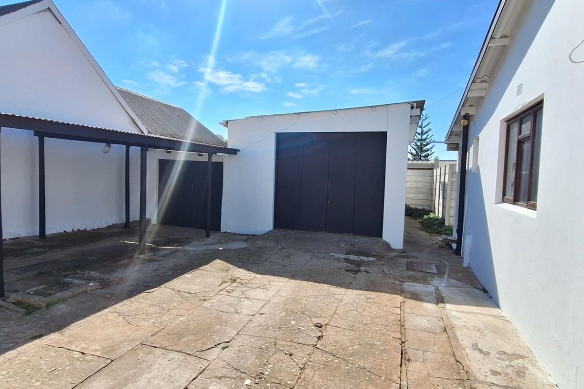 House UNDER OFFER in Riversdale - Photo 4