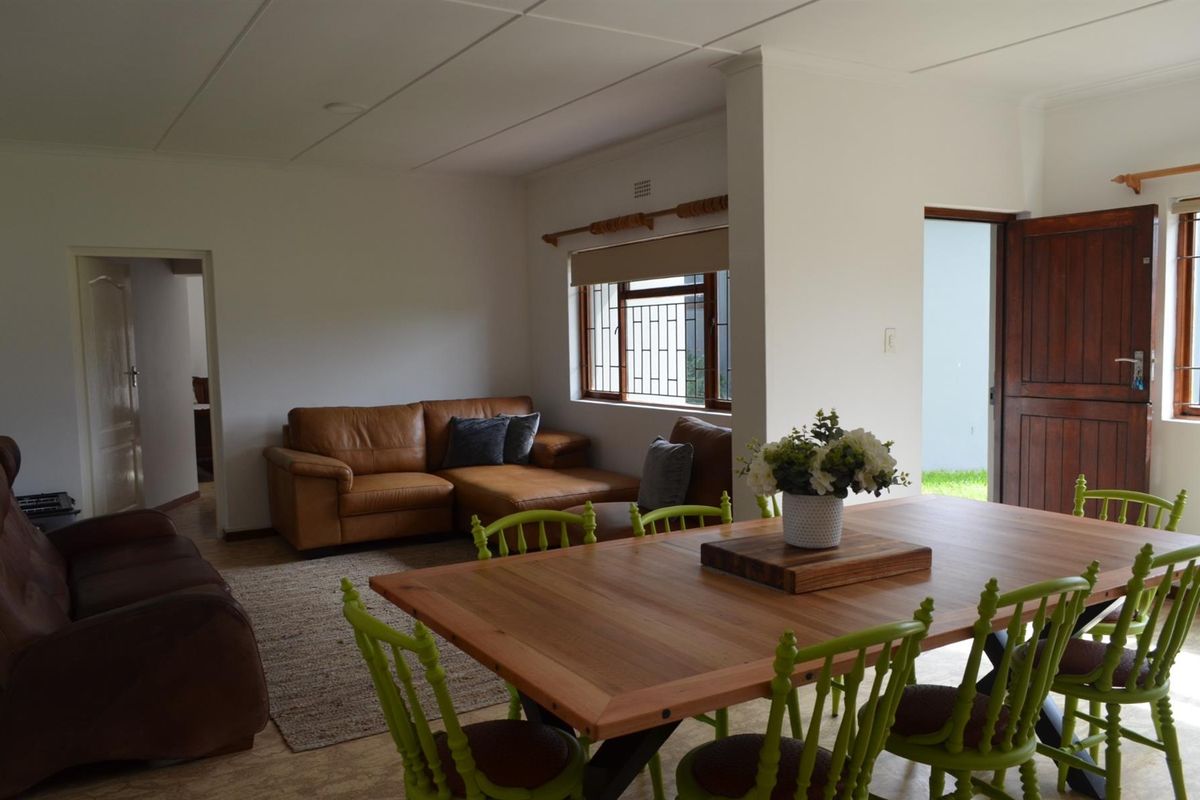 Bedroom House with Flat Gouritsmond - Photo 5