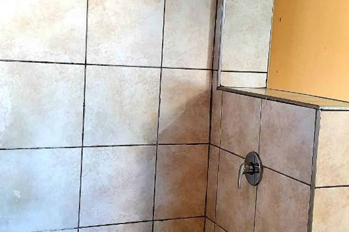 1 Bedroom Cottage To Rent in Chiawelo, Soweto - Photo 5