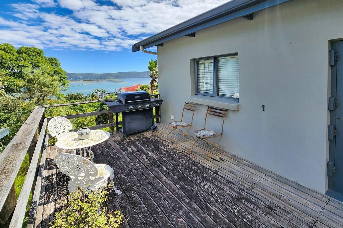 Apartment To Rent in Knysna - Photo 4