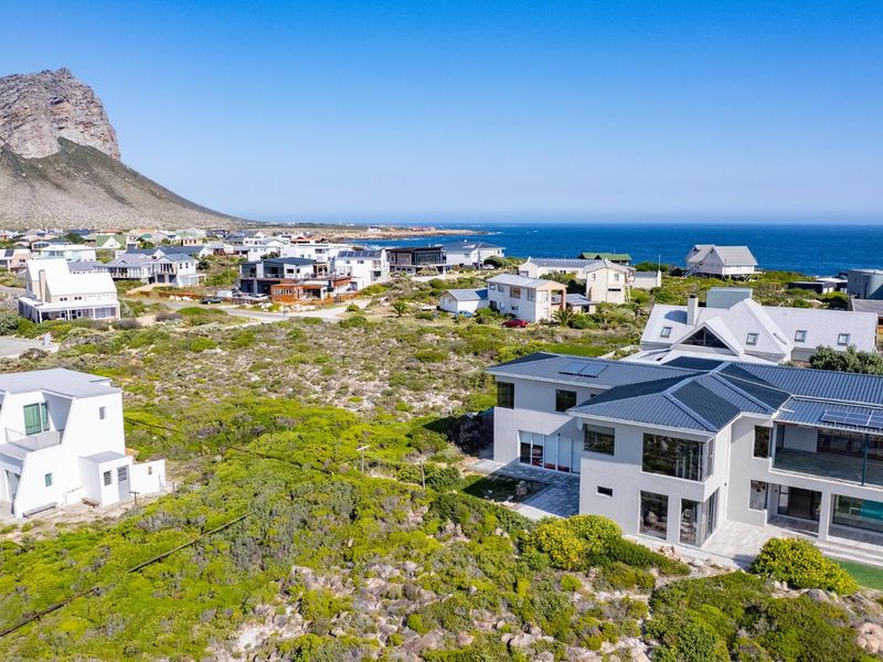 House For Sale in Pringle Bay - Photo 2