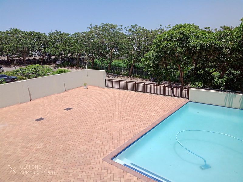 Apartment For Sale in Umhlanga Ridge, Umhlanga, KwaZulu Natal - Photo 2
