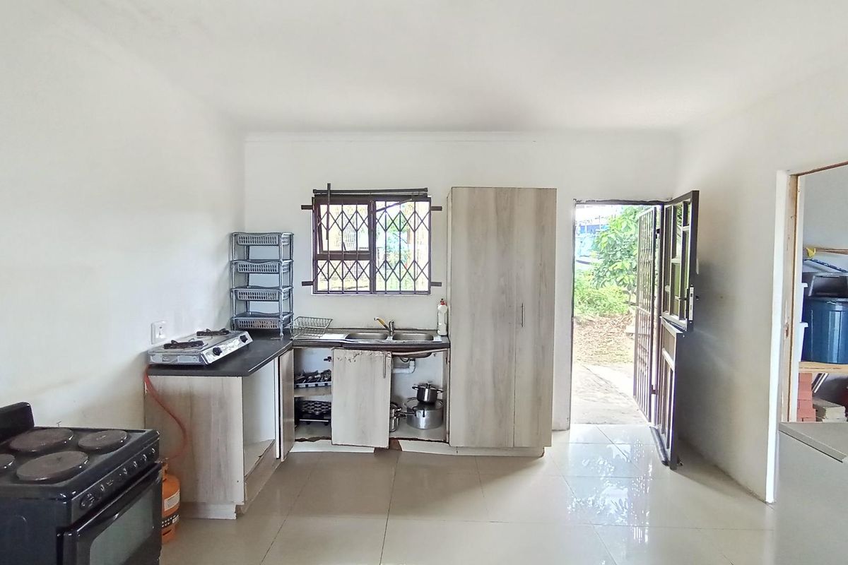 Modern 3-bedroom house for sale - Photo 4