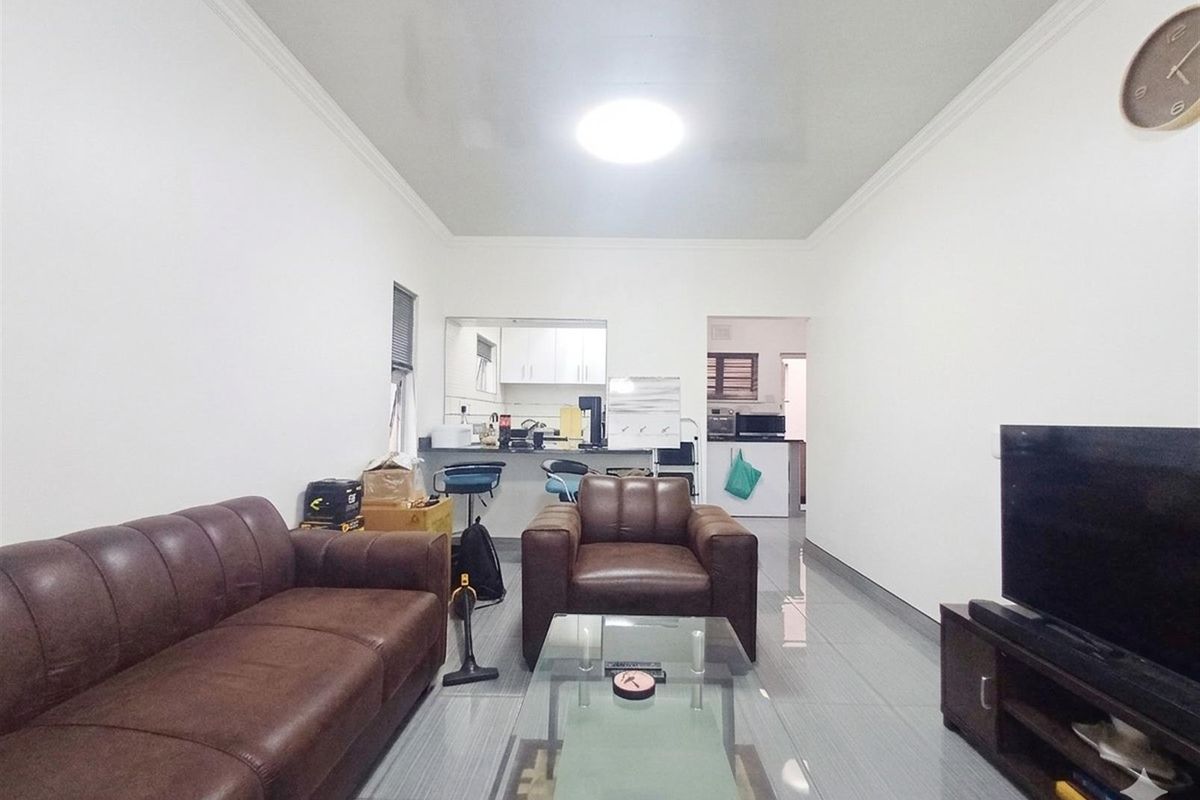 Modern 1.5 Bedroom Musgrave Apartment with Stunning Harbour Views For Rent - Photo 3