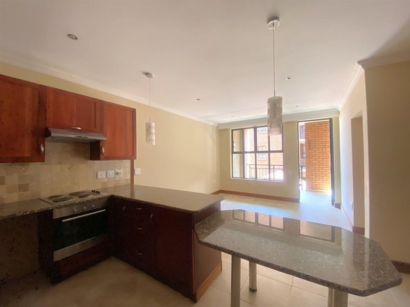 Elegant Second-Floor Retirement Unit in Kingswood Village - Photo 9