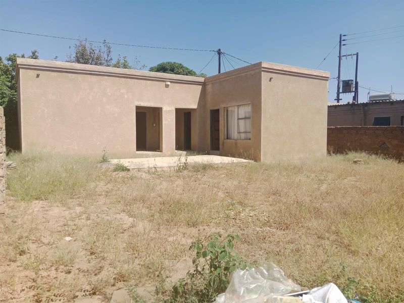 Prime Stand for Sale in Mabopane Slovo, Excellent Investment Opportunity - Photo 5