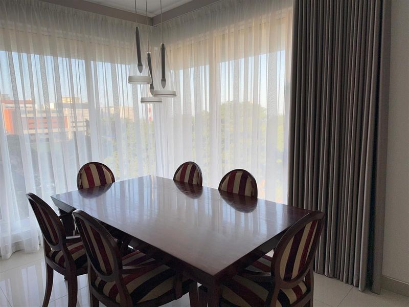 SPACIOUS FULLY FURNISHED 3  BED APARTMENT AT PRIME UMHLANGA ADDRESS - Photo 7