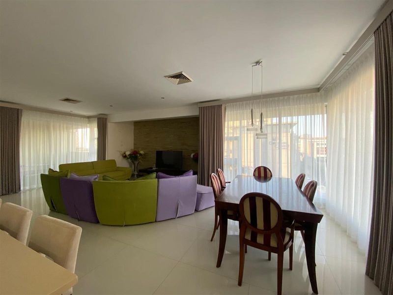 SPACIOUS FULLY FURNISHED 3  BED APARTMENT AT PRIME UMHLANGA ADDRESS - Photo 4