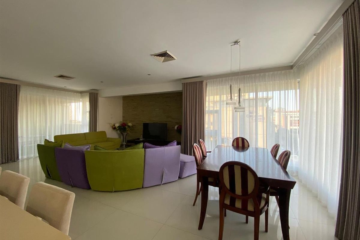 SPACIOUS FULLY FURNISHED 3  BED APARTMENT AT PRIME UMHLANGA ADDRESS - Photo 4