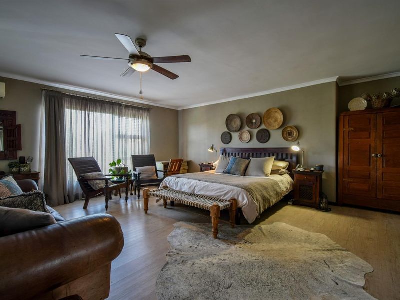 An Exquisite Country Estate of Unmatched Grandeur - A Jewel Just Beyond Pretoria East - Photo 5