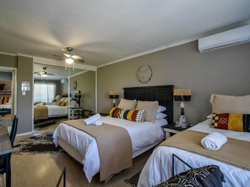 An Exquisite Country Estate of Unmatched Grandeur - A Jewel Just Beyond Pretoria East - Photo 10