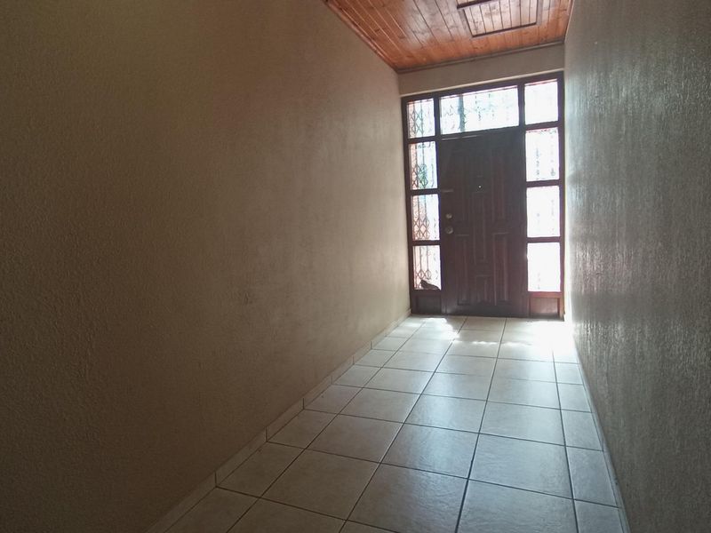 House For Sale in Chiltern Hills, Westville - Photo 6