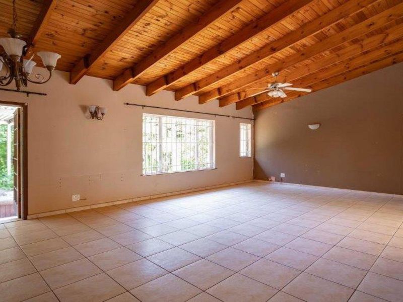 House For Sale in Chiltern Hills, Westville - Photo 7