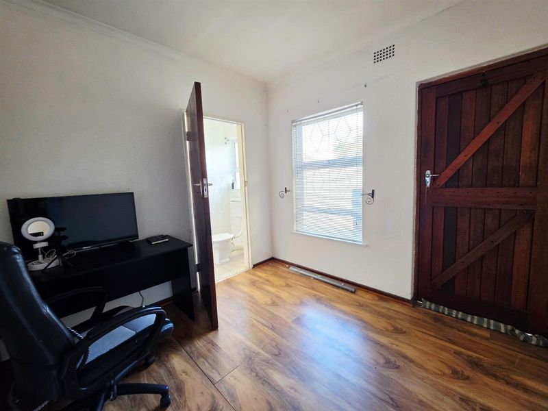 3 Bedroom House to Rent in Goodwood - Photo 6