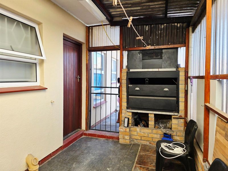 3 Bedroom House to Rent in Goodwood - Photo 6