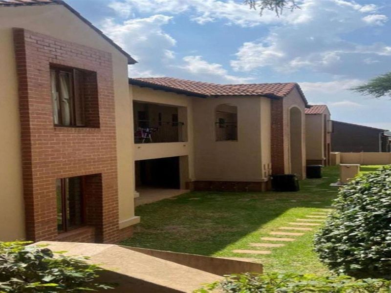 Complex For Sale in Vorna Valley, Midrand - Photo 7