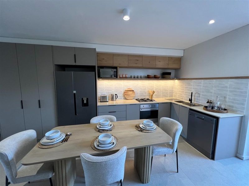 2 Bedroom Apartment / Flat for Sale in Zululami Luxury Coastal Estate - Photo 4