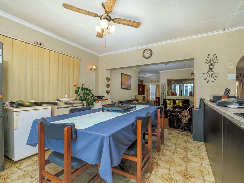 Four Bedroom Family Home For Sale In Witpoortjie - Photo 9