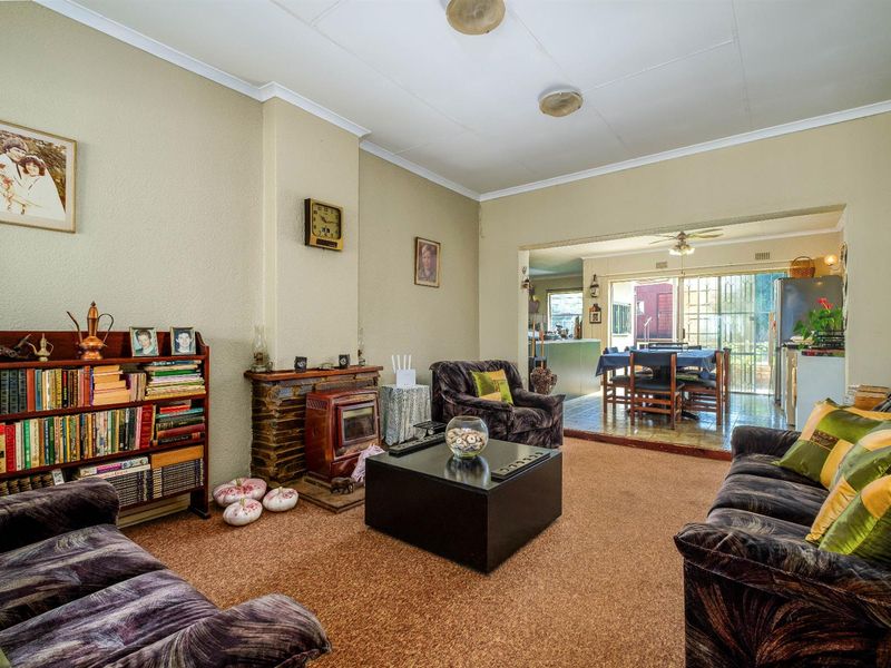 Four Bedroom Family Home For Sale In Witpoortjie - Photo 7