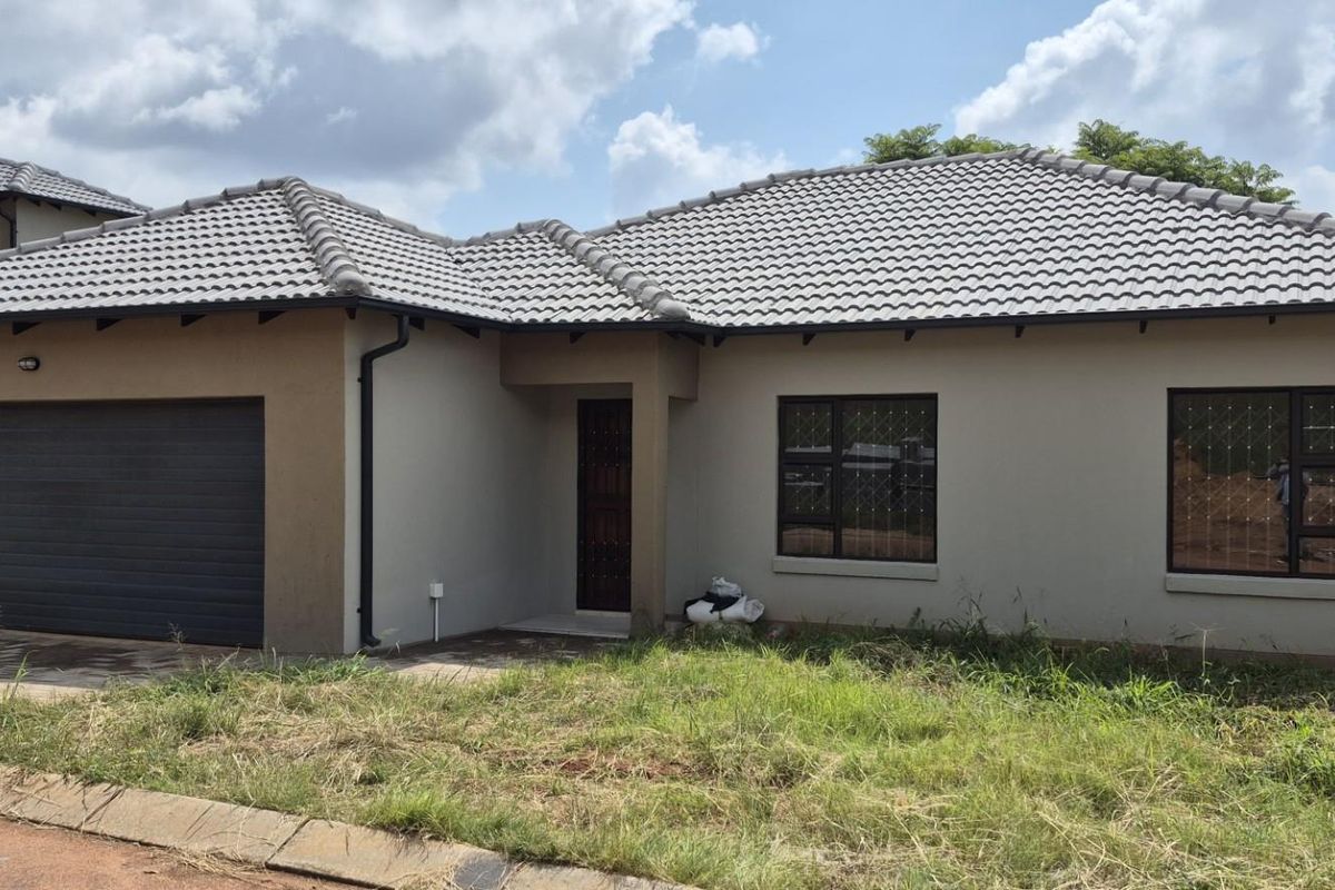 Development For Sale in Amandasig Akasia Gauteng - Photo 4