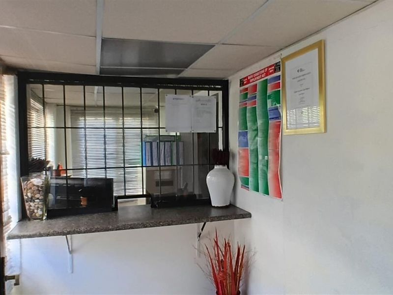 Well-Established Guest House- Fully Functional, Income Generating For Sale  Empangeni KwaZulu Natal - Photo 7