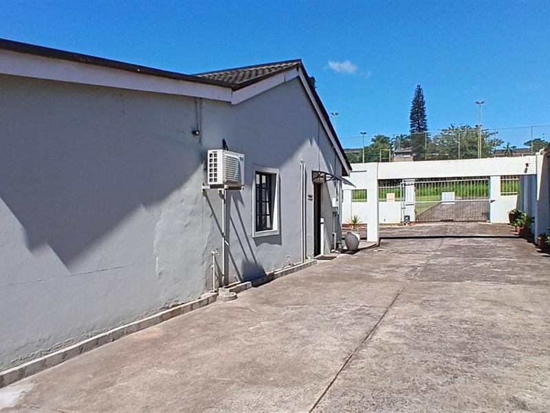 Well-Established Guest House- Fully Functional, Income Generating For Sale  Empangeni KwaZulu Natal - Photo 4